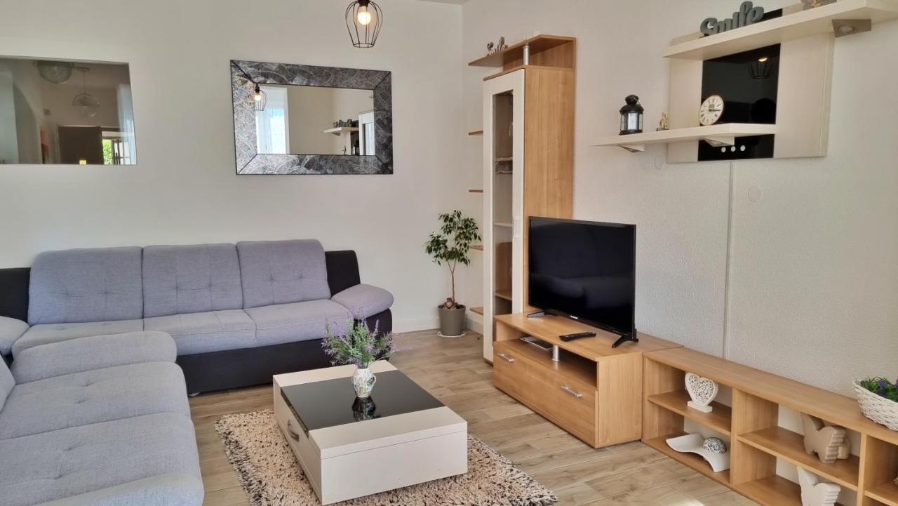 Apartments Slado Omiš Dış mekan fotoğraf