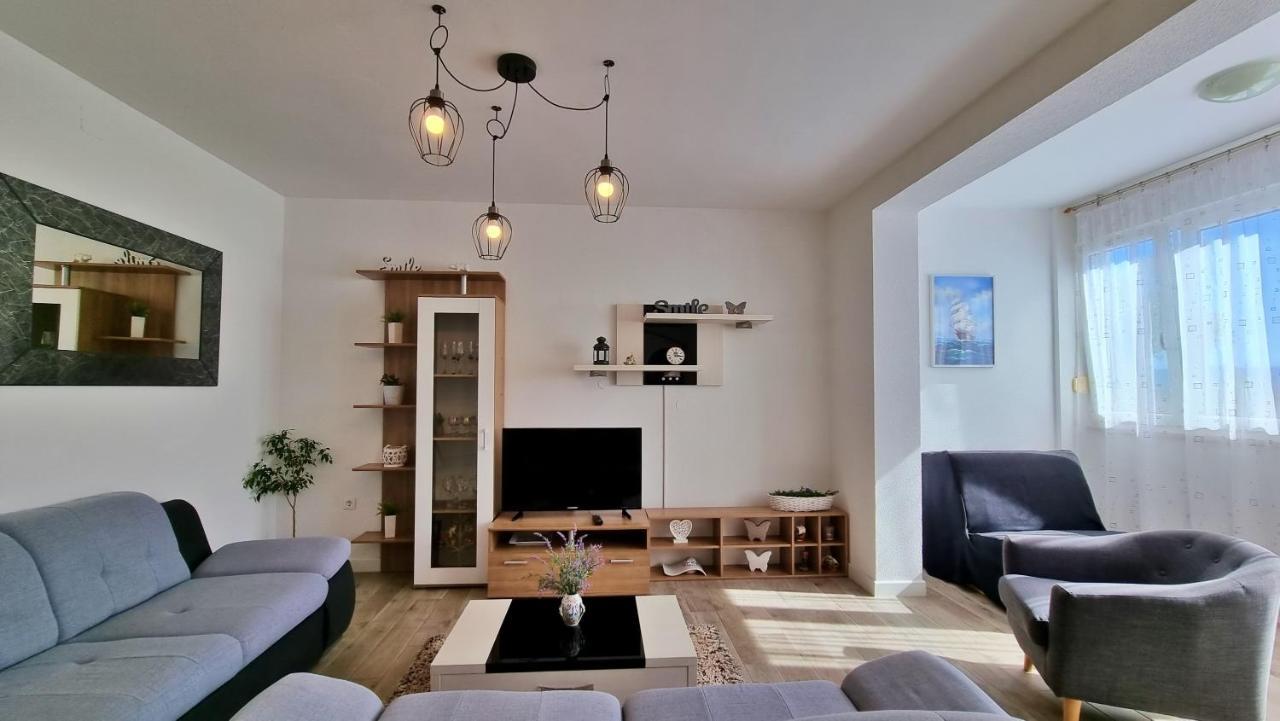 Apartments Slado Omiš Dış mekan fotoğraf