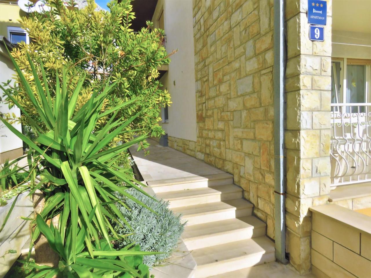 Apartments Slado Omiš Dış mekan fotoğraf