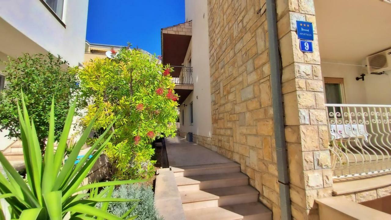 Apartments Slado Omiš Dış mekan fotoğraf