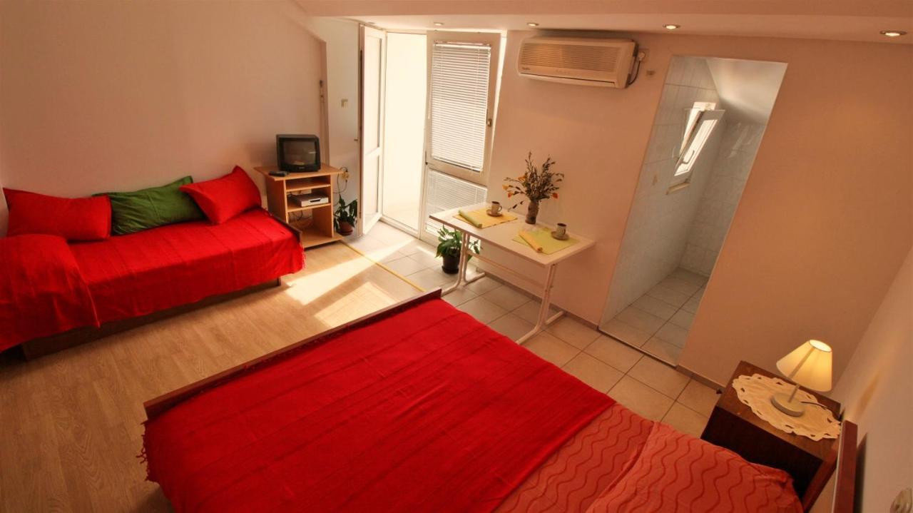 Apartments Slado Omiš Dış mekan fotoğraf